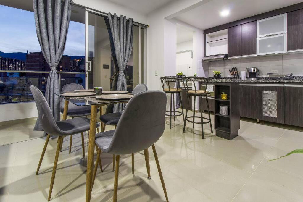 Amplio Apartamento En Calasanz - Estadio Medellín Extérieur photo